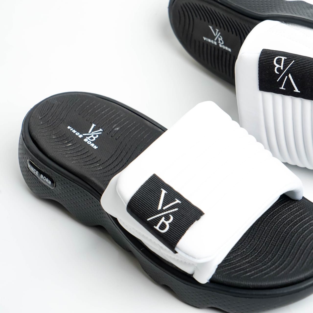 Metro Glide White