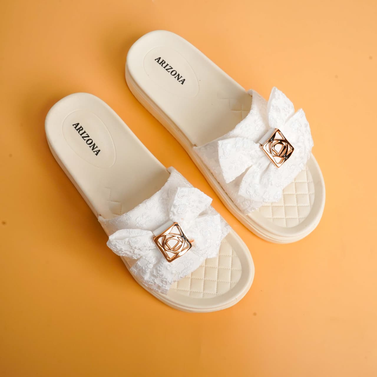 Lace Bloom – White